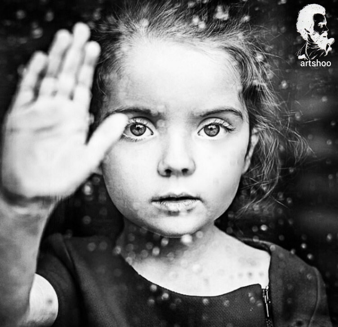 مدل کودک سیاه قلم